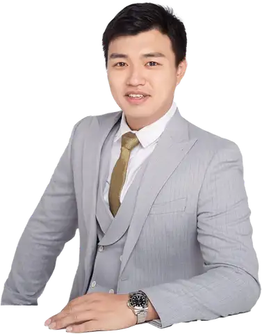 李雨宸人物形象照