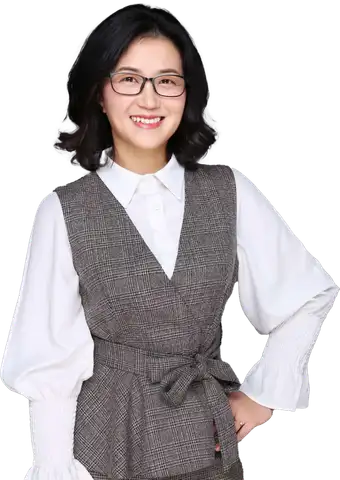 岳蕾人物形象照