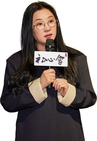 郁雯昕人物形象照