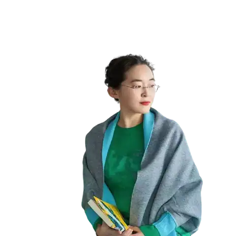 孟月华人物形象照