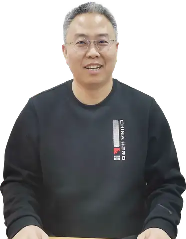 任振林人物形象照
