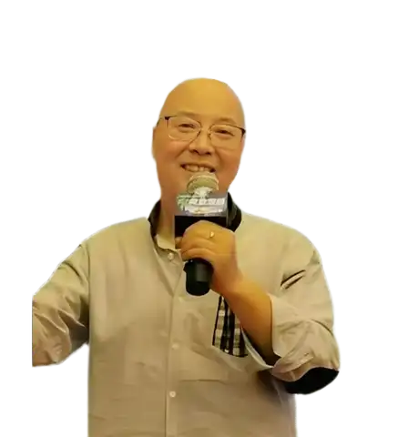姜名弘人物形象照