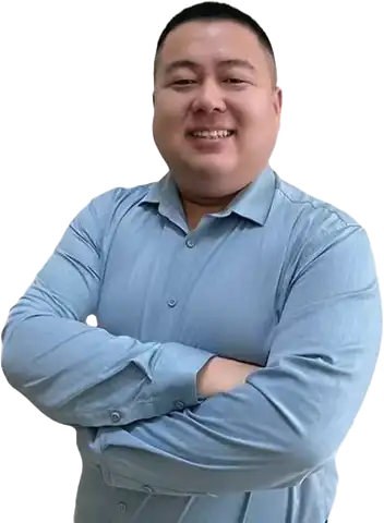 杨建坤人物形象照