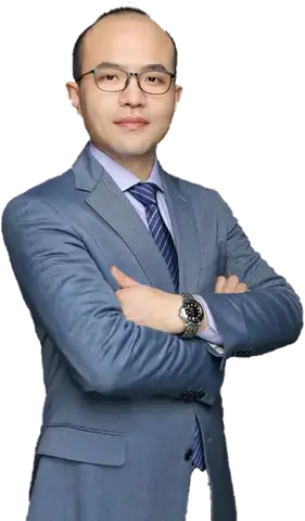 王军人物形象照