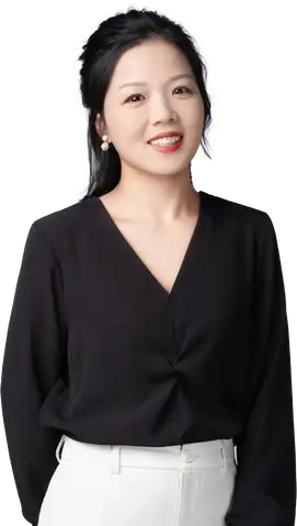 周颖琼人物形象照