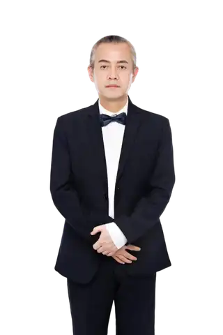 汪虎生人物形象照